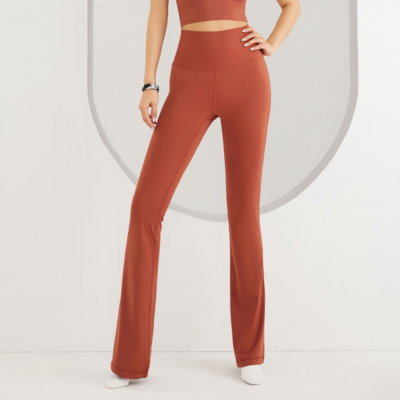 Gorgeous high-waisted, hip-lifting bell-bottom pants with exquisite temperament